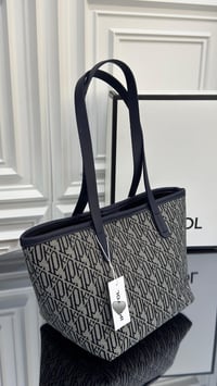İPKY MONOGRAM ÇANTA