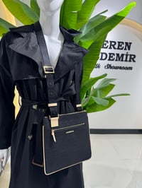 SİYAH MONOGRAM DESENLİ ÇANTA