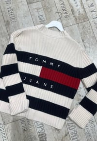 TOM ÇİZGİLİ HIRKA