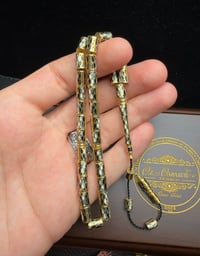 Kesme Ayasofya Model Siyah ve Gold Renk Mineli Küçük Boy Gümüş Tesbih