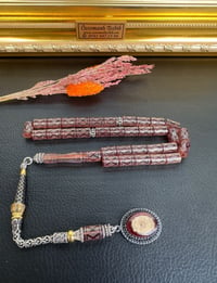Kesme Model Gümüş İşlemeli Ateş Kehribar Tesbih