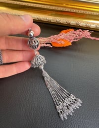 Özel Tasarım Fizyon Model Büyük Boy Saçaklı Gümüş Püskül