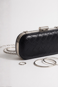 Siyah Gümüş Örgü Derili Zincirli Metal Kapaklı Clutch Çanta