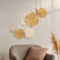 Astrid Altın Detaylı Dairesel Form Metal Tablo – Modern, Minimal ve Zarif Duvar Dekoru