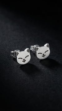 Anime Kedi Gümüş Küpe