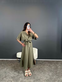 Gigi Haki Tensel Midi Boy Kuşaklı ElbiseGausELBİSEGU004649