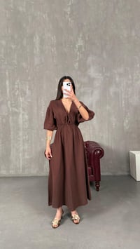 Kahve Cesika V Yaka Beli Lastikli Müslin Elbise gaus-01260GAUSELBİSEgaus-01260