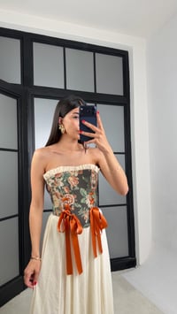Turuncu Çiçek Desenli Korse GAUS-01558GAUSBLUZGAUS-01558