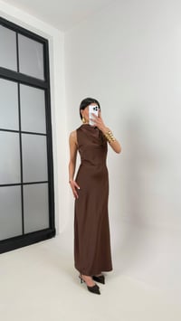 Kahve Yaka Drapeli Saten Elbise Gaus00364GausELBİSEGU1001844