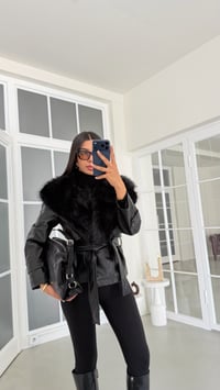Siyah Kürk Yakalı Astarlı Kuşaklı Deri Ceket GAUS-02107GAUSJacketsGAUS-02107