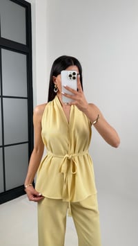 Sarı Önü Bağlamalı Kuşaklı Yelek Beli Lastikli Cepli Pantolon Keten Takım Gaus00410GausTAKIMGU1001956