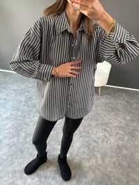 Gri Çizgili Taşlı Gömlek GausGÖMLEKGU002862