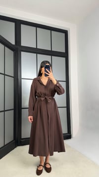 Kahve Beli Lastikli Kuşaklı Tencel Elbise GAUS-01286GAUSELBİSEGAUS-01286