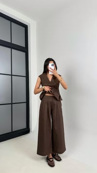 Acı Kahve V Yaka Bluz Cepli Pantolon % 100 Ham Keten Takım Gaus00483 GausTAKIMGU1002132