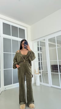 Yeşil Kapüşonlu Hırka Crop Beli Lastikli Pantolon 3'lü Kadife Takım GAUS-02033GAUSTAKIMGAUS-02033