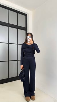 Lacivert Yaka Detaylı Bluz Beli Lastikli Pantolon Gofre Kumaş Takım GAUS-00229GAUSTAKIMGAUS-00229