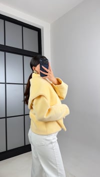 Sarı Fiyonk Düğmeli Astarlı Şal Detaylı Kaşe Ceket GAUS-00885GAUSCEKETGAUS-00885