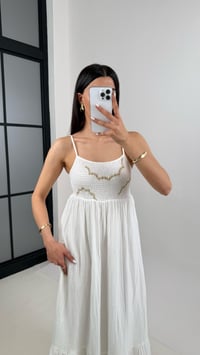 Beyaz Nakışlı Ayarlanabilir Askılı Astarlı Müslin Elbise Gaus00409GausELBİSEGU1001955