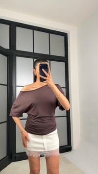 Kahve Yan Drape Detaylı Basic Bluz GAUS-01317GAUSBLUZGAUS-01317