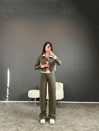Motta Haki Model Şeritli İkili TakımGausTAKIMGU004256