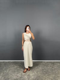 Niw Taş Beli Çiçek Dekolteli Sıfır Kol Keten ElbiseGausELBİSEGU008760