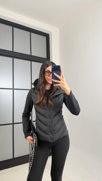 Siyah Kapüşonlu ZR Muadil Şişme Mont GAUS-00880GAUSMONTGAUS-00880