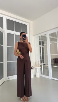 Kahve Gold Toka Detaylı Bluz Pantolon İkili Tencel Takım GAUS-01825GAUSSuitsGAUS-01825