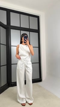 Beyaz Fermuarlı Bluz Beli Kuşaklı Pantolon İkili Denim Takım GAUS-01379 GAUS-01512GAUSTAKIMGAUS-01512