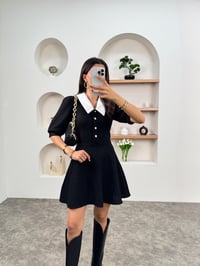 Tiyon Siyah Düğme Detaylı Beyaz Bebe Yaka Tüvit ElbiseGausELBİSEGU00903712
