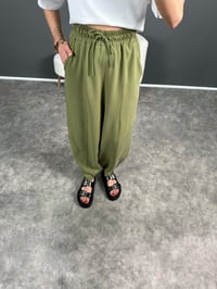 Haki Paçası Fermuarlı Şalvar PantolonGausPANTOLONGU004691