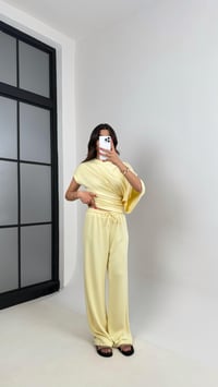 Sarı Yarasa Kol Bluz Beli Lastikli Pantolon Tasarım Modal Kumaş Takım Gaus00490GausTAKIMGU1002152