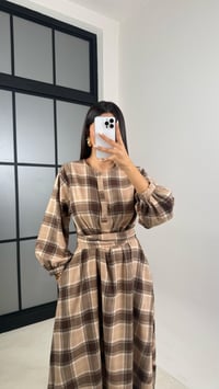 Kahve Balon Kol Ekoseli Kuşaklı Cepli Elbise GAUS-00570GAUSELBİSEGAUS-00570