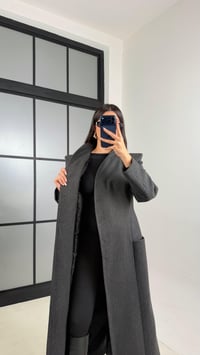 Antrasit Slim Cut Vatkalı Astarlı Önü Düğmeli Kaban GAUS-00835GAUSKABANGAUS-00835