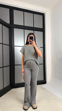 Gri Sıfır Kol Tshirt Beli Lastikli Pantolon Triko Takım GAUS-01238GAUSTAKIMGAUS-01238