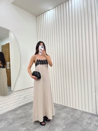 Taş Ayarlanabilir Askılı Dantel İşlemeli MD Muadil Keten Elbise Gaus00294GausELBİSEGU1001679