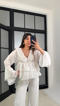 Ekru Fırfır Detaylı Transparan Bluz GAUS-01233GAUSGÖMLEKGAUS-01233