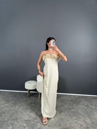 Look Krem Gül Detaylı Straplez Astarlı Elbise GausELBİSEGU007946
