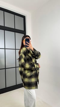 Yeşil Kareli Astarlı Cepli Tasarım Kaban GAUS-00804GAUSKABANGAUS-00804