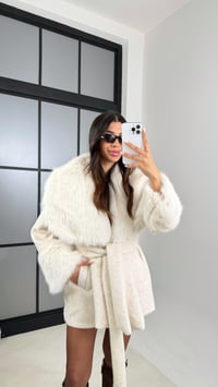 Ekru Kürk Detaylı Astarlı Kaşe Mont GAUS-00559GAUSMONTGAUS-00559
