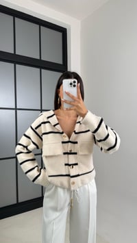 Krem Çizgili Kapüşonlu Düğme Detaylı Hırka GAUS-00468GAUSHIRKAGAUS-00468