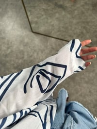 ND Beyaz Lacivert Desenli Keten Oversize Gömlek GausGÖMLEKGU007284