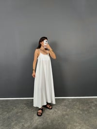 Olbi Beyaz Askılı Rahat ElbiseGausELBİSEGU008811