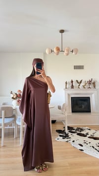Kahve Bandanalı Tek Omuz Saten Elbise GAUS-01645GAUSELBİSEGAUS-01645