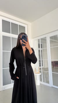 Siyah Beli Ayarlanabilir Uzun Kollu Elbise GAUS-02101GAUSELBİSEGAUS-02101