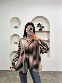 Zeta Bej Lacivert Çizgili Oversize GömlekGausGÖMLEKGU00903596