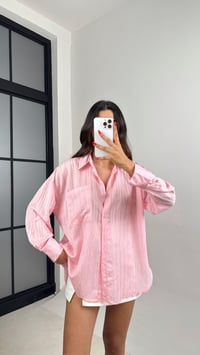 Pembe Şerit Desenli Kırışık Tencel Gömlek GAUS-0032GAUSGÖMLEKGAUS-0032