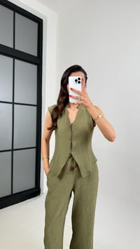 Haki Önü Düğmeli Yelek Beli Lastikli Pantolon Gofre Takım Gaus00454GausTAKIMGU1002061