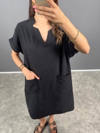 Alga Siyah Müslin Keten Cepli Midi ElbiseGausELBİSEGU008591
