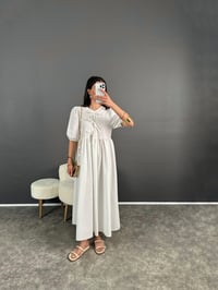 Dimitra Beyaz Önden Bağlamalı Balon Kol Elbise GausELBİSEGU008022