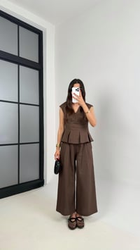 Acı Kahve V Yaka Bluz Cepli Pantolon % 100 Ham Keten Takım Gaus00483 GausTAKIMGU1002132